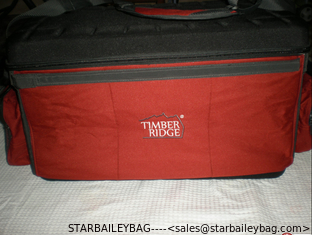 China large foalable lunch bag, with sticks for the frame, cooler bag for medicine supplier