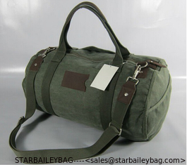 China Army Green Customized Heavy Canvas Travel Duffle Bag For Trekking supplier