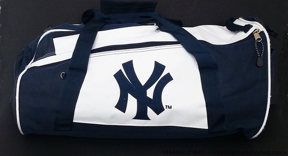 Official MLB New York Yankees Duffle Bag Navy Tuck Style Duffel Baseball Logo supplier