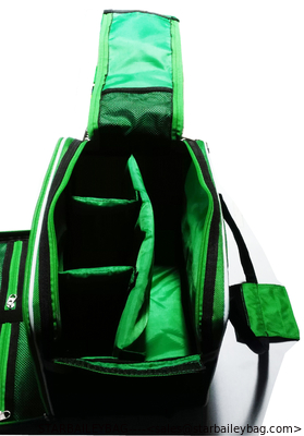 Green Medical First Aid Bag tote bag-medical traveling bag-camping medical luggage-baggage supplier