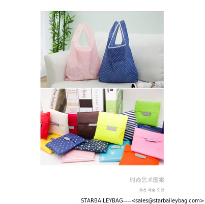 Custom 210D Polyester T-Shirt Bag Solid Color foldable shopping bag 15 color mix Foldable Promotional Totes Bag supplier